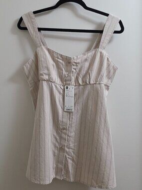 GU JAPAN Camisole Top